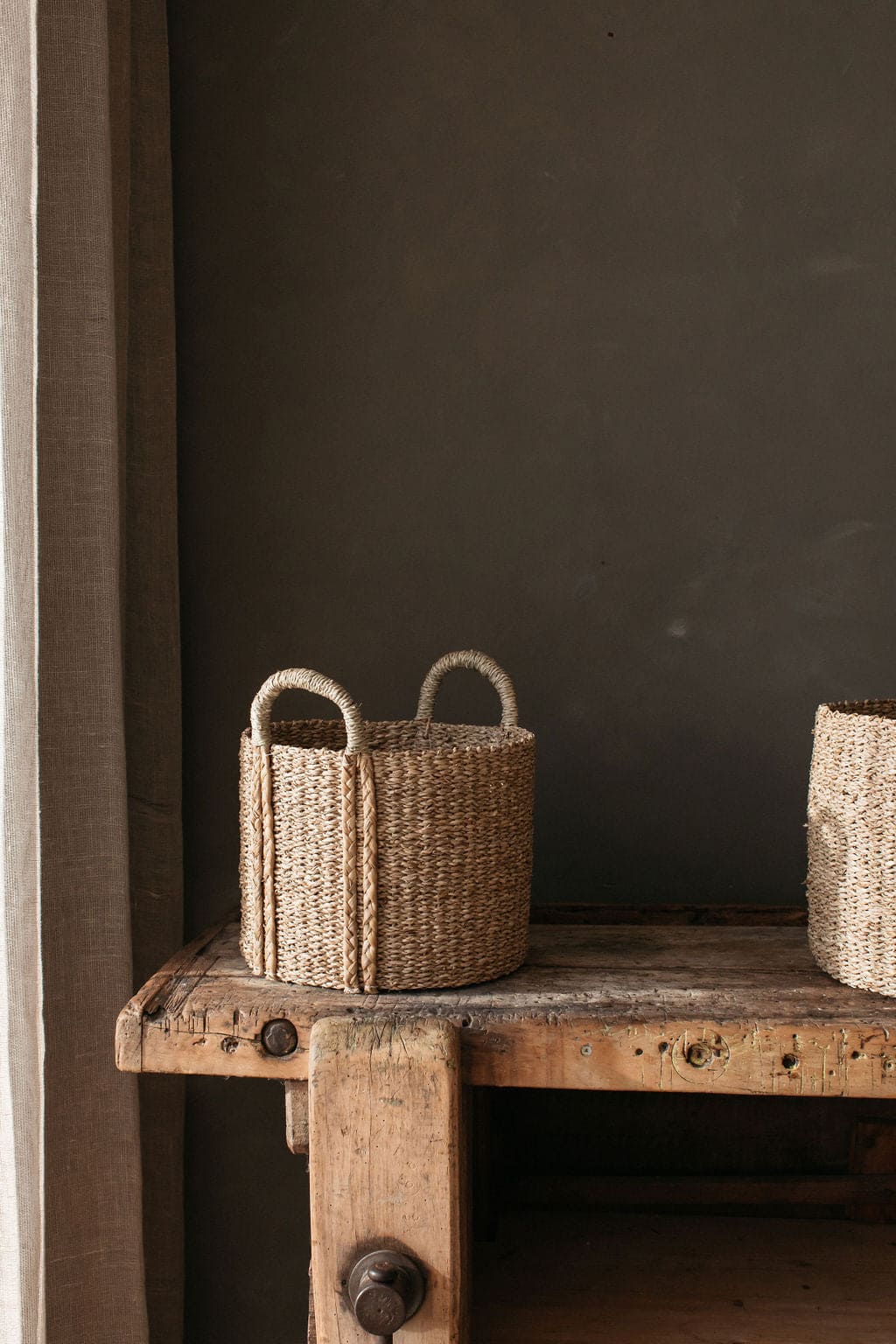 Nousta Set of 2 Seagrass Storage Baskets with plaited handles