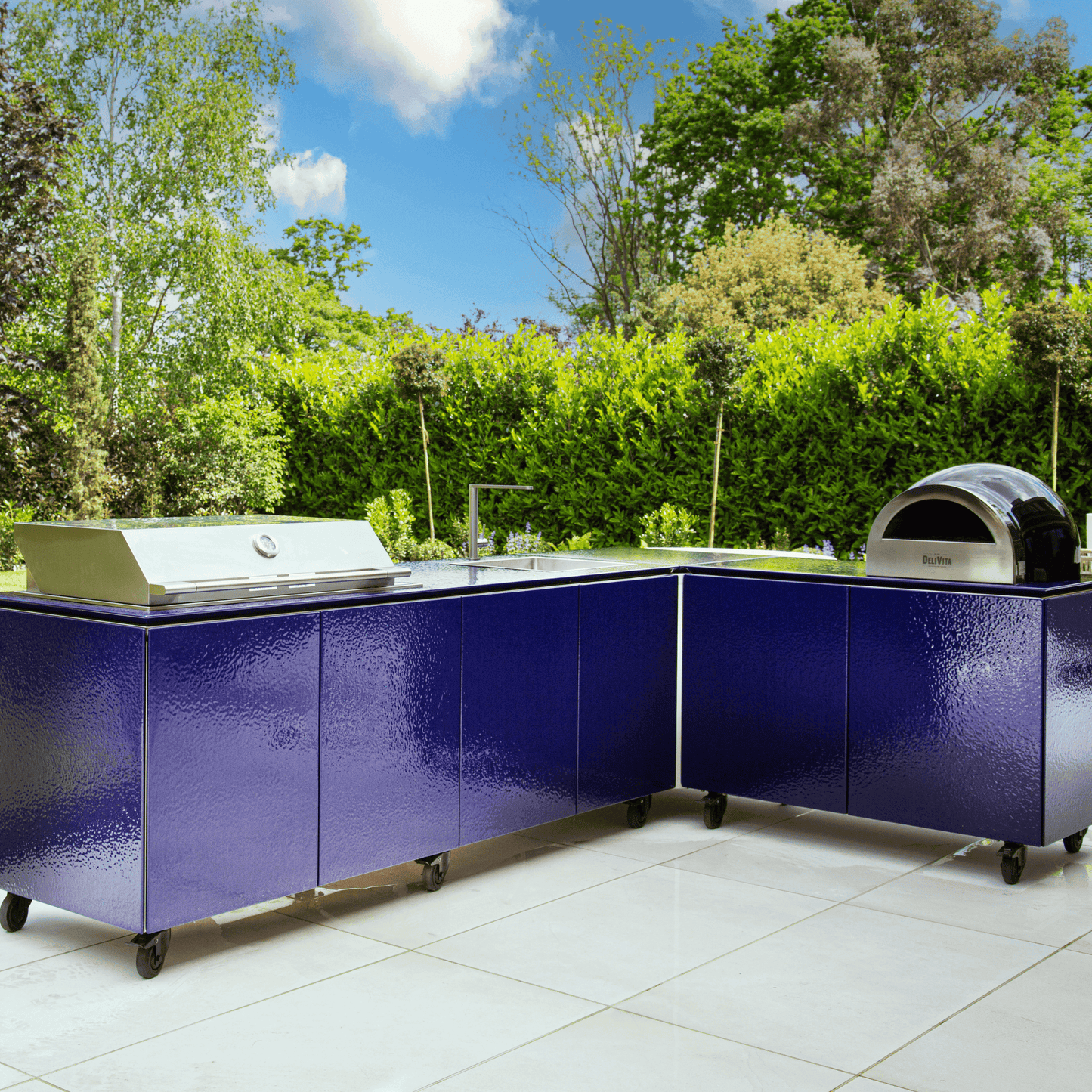 Vlaze ADAPT 120 unit with ProLine Gas BBQ Grill