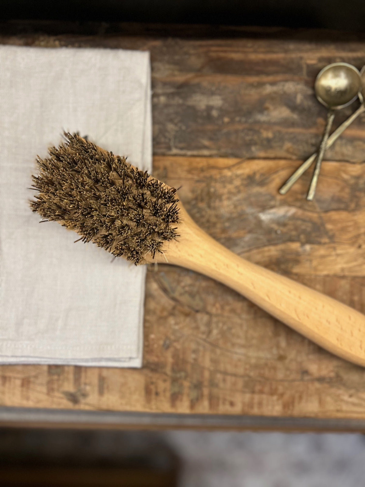 Bristled BBQ Brush with scraper