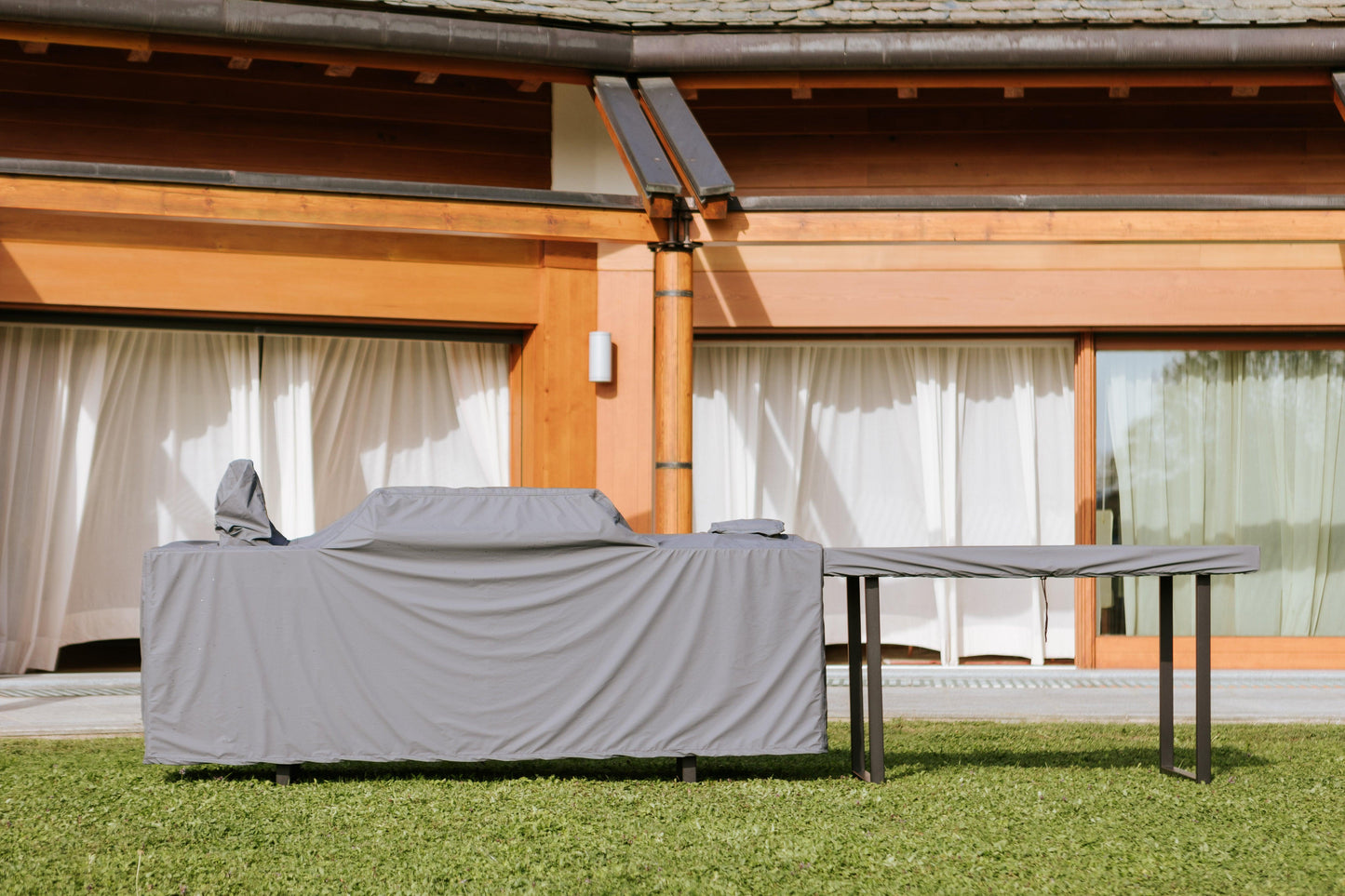 Fògher Agher Covers - Garden House Design