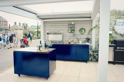 Maestro Retractable Canopy - Garden House Design