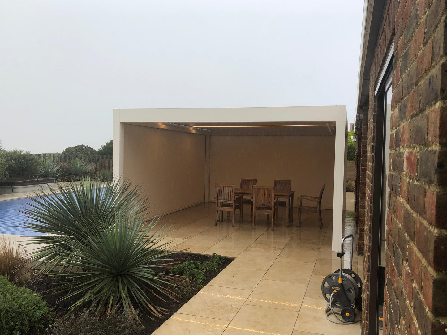 Renson Camargue Standard Size Canopy with 2 Blinds & 2 Lights - Garden House Design