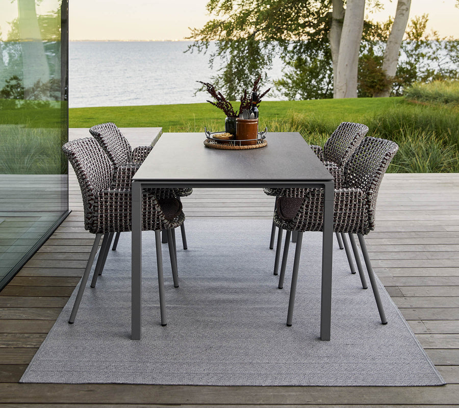 Cane-line Pure Dining Table (Additional Ceramics)