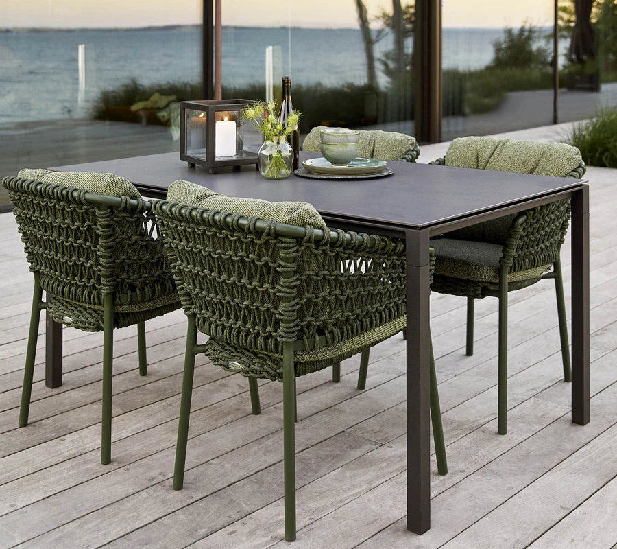 Cane-line Pure Dining Table (Additional Ceramics)