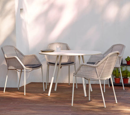 Cane-line Breeze Chair (Stackable)