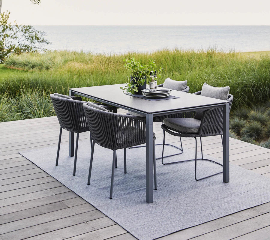 Cane-line Pure Dining Table (Additional Ceramics)