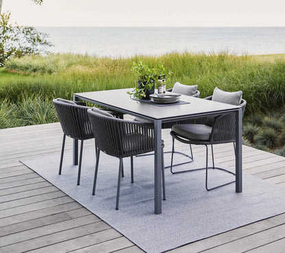 Cane-line Pure Dining Table (Additional Ceramics)