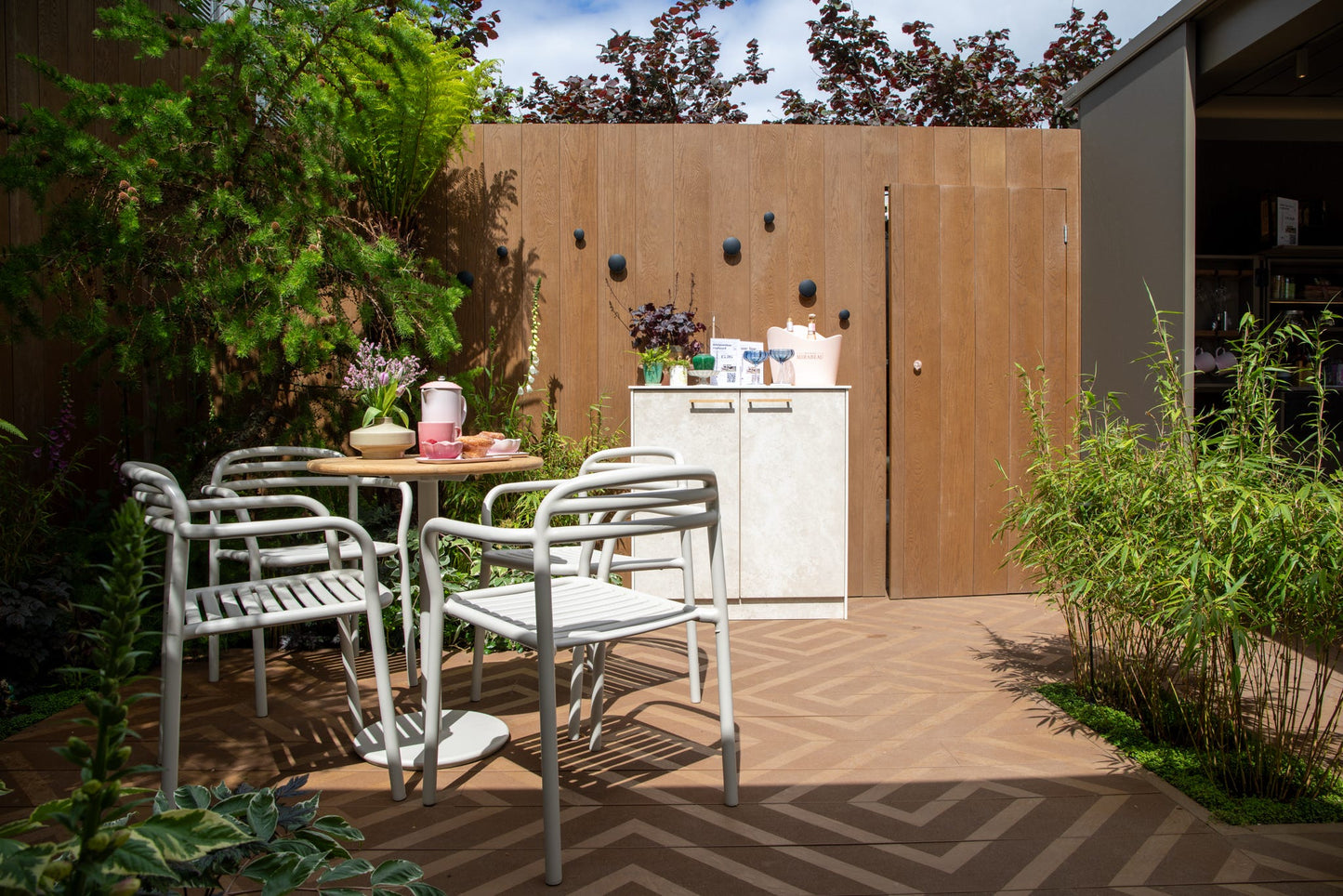 Go Café Table