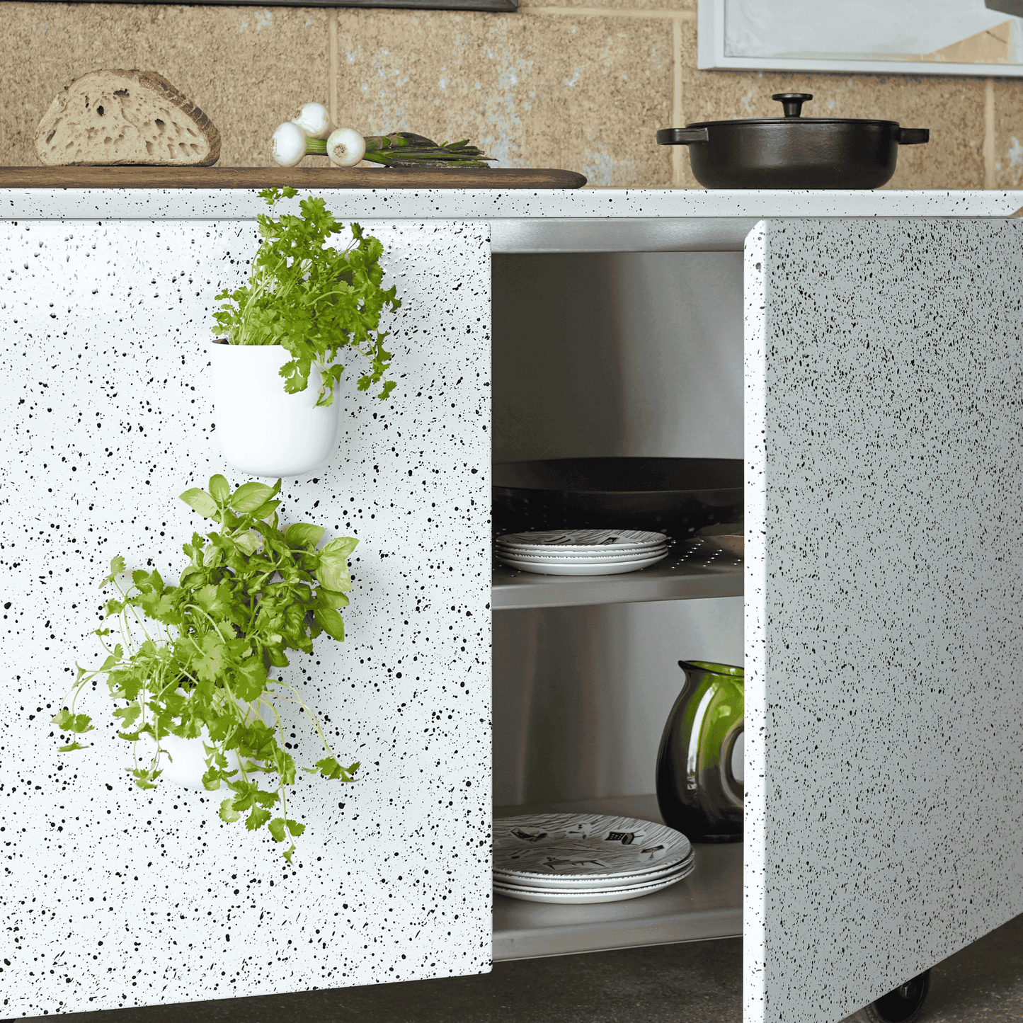 Vlaze 60 ADAPT Storage