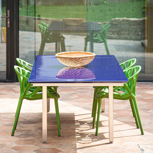 Vlaze ADAPT Dining Table