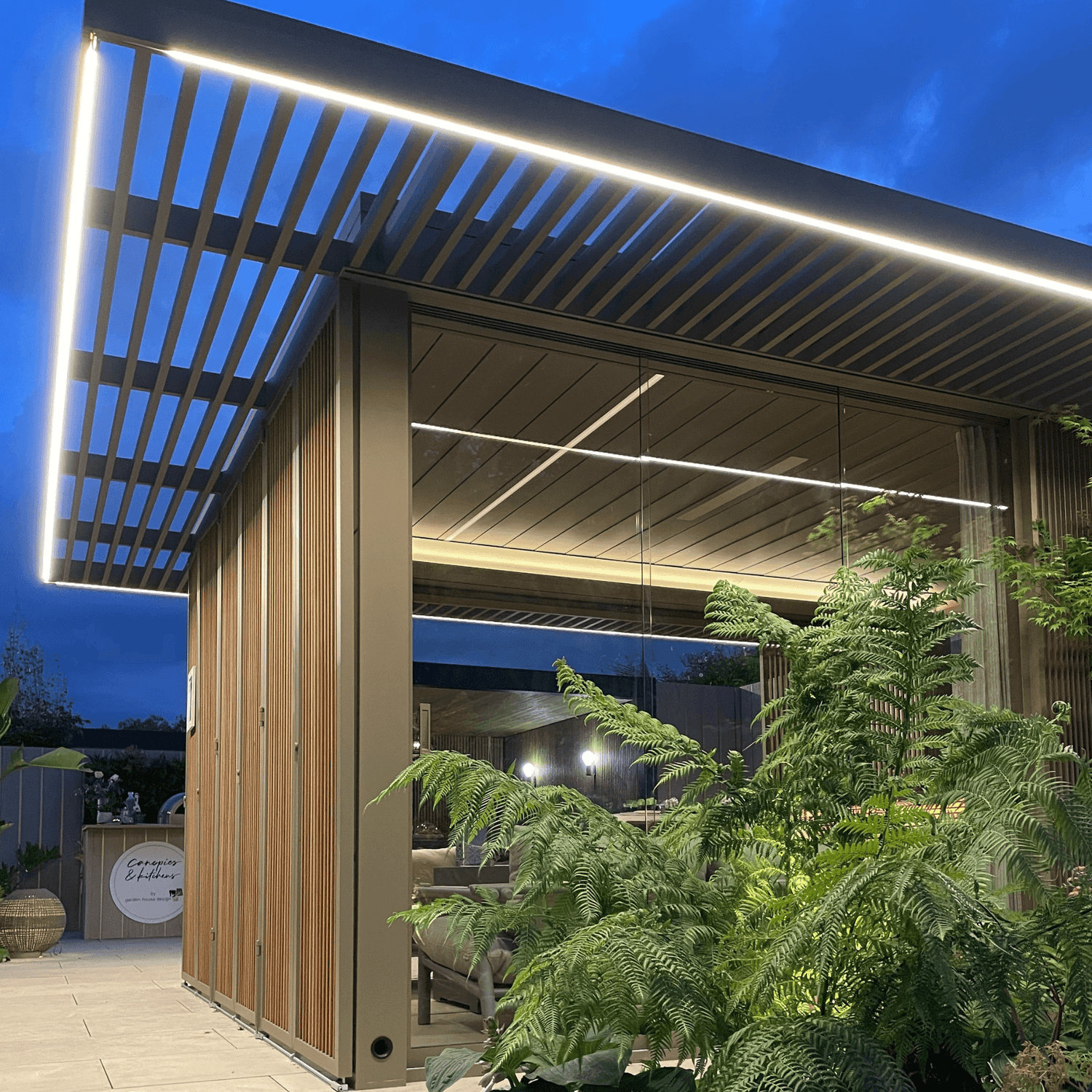 Renson Amani Canopy - Garden House Design