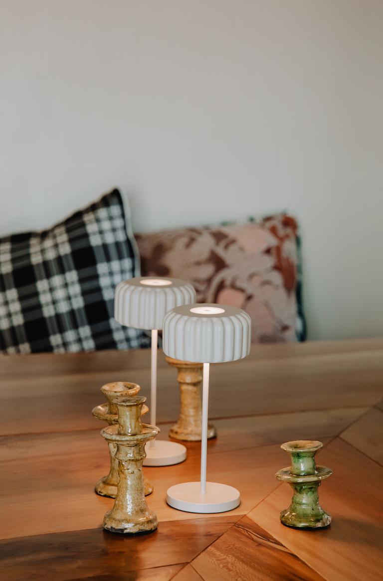 Dentelles Bistro LED Lamp