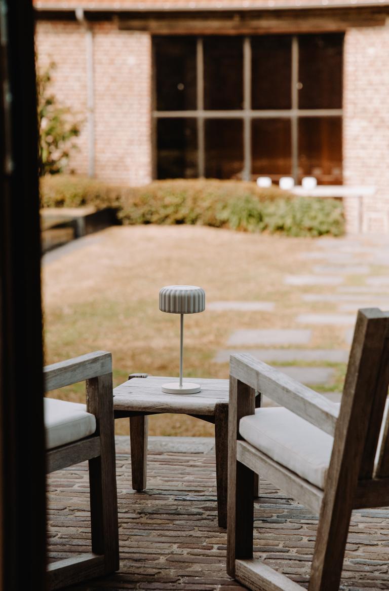 Dentelles Bistro LED Lamp