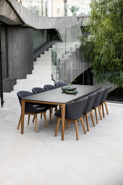 Cane-Line Aspect Dining Set with Peacock Chairs - Garden House Design