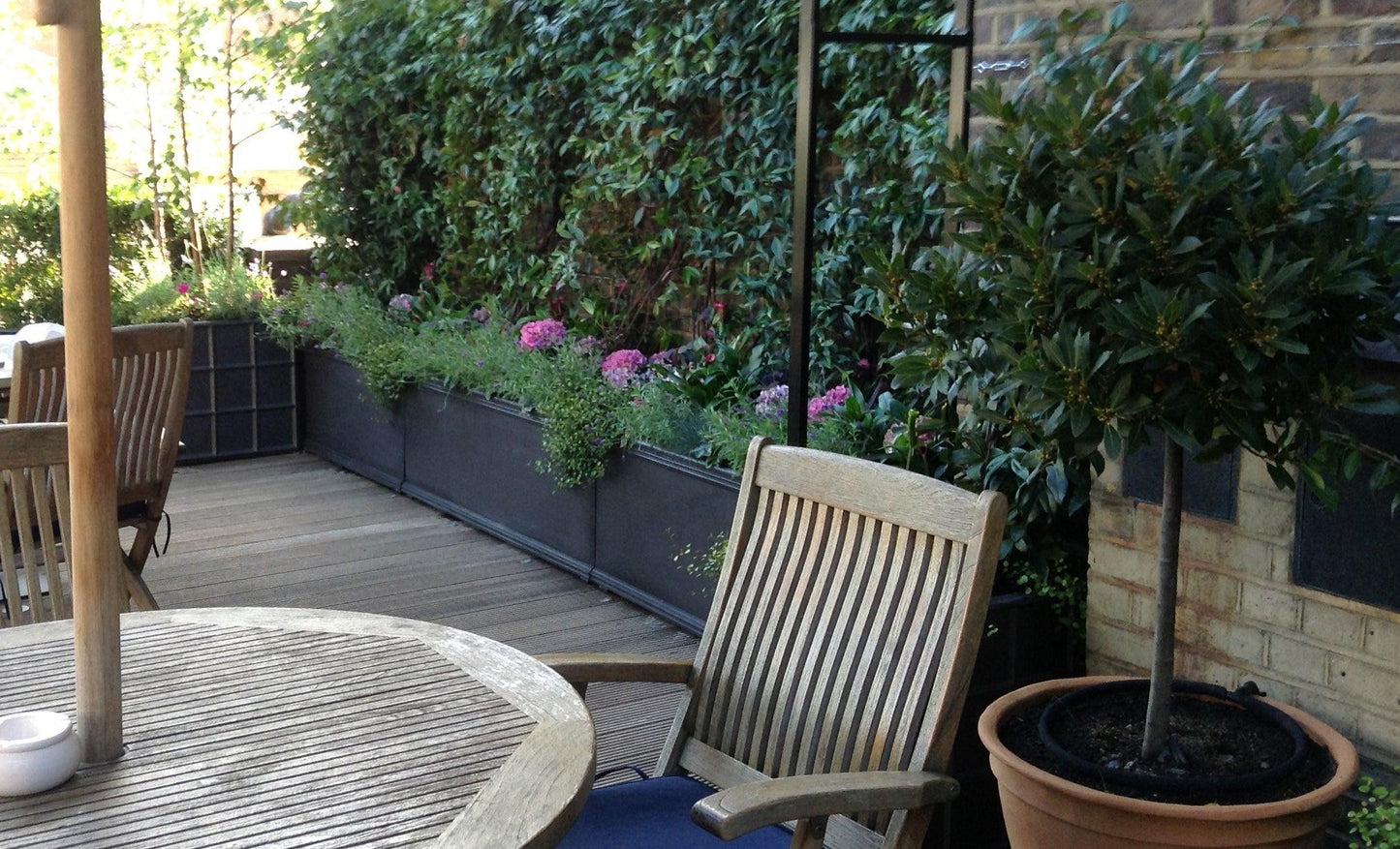 Chelsea Fibreglass Trough Planter - Garden House Design