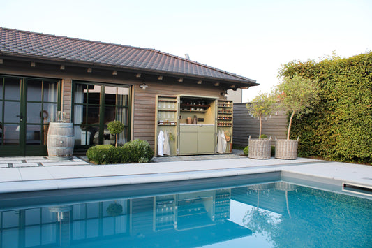 Cubic Outdoor Living Kitchen in a Cupboard - Garden House Design